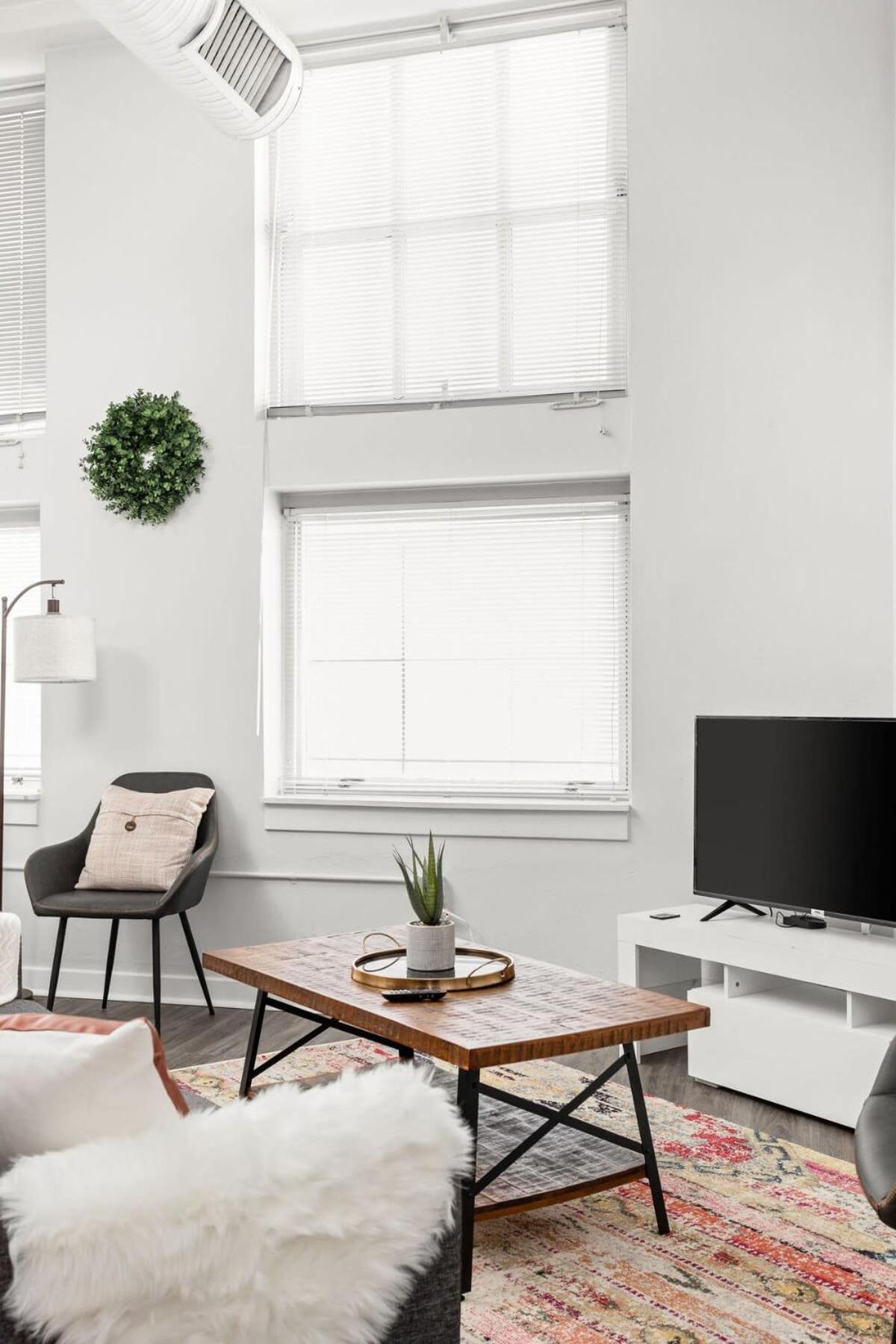 Modern Downtown Apartment 2Br 2Ba By Cozysuites Indianapolis Exterior photo