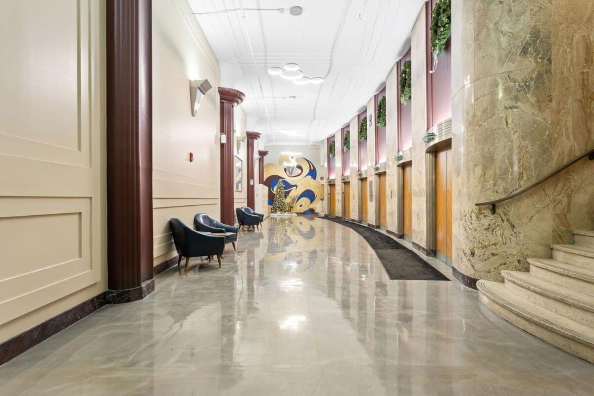 Modern Downtown Apartment 2Br 2Ba By Cozysuites Indianapolis Exterior photo