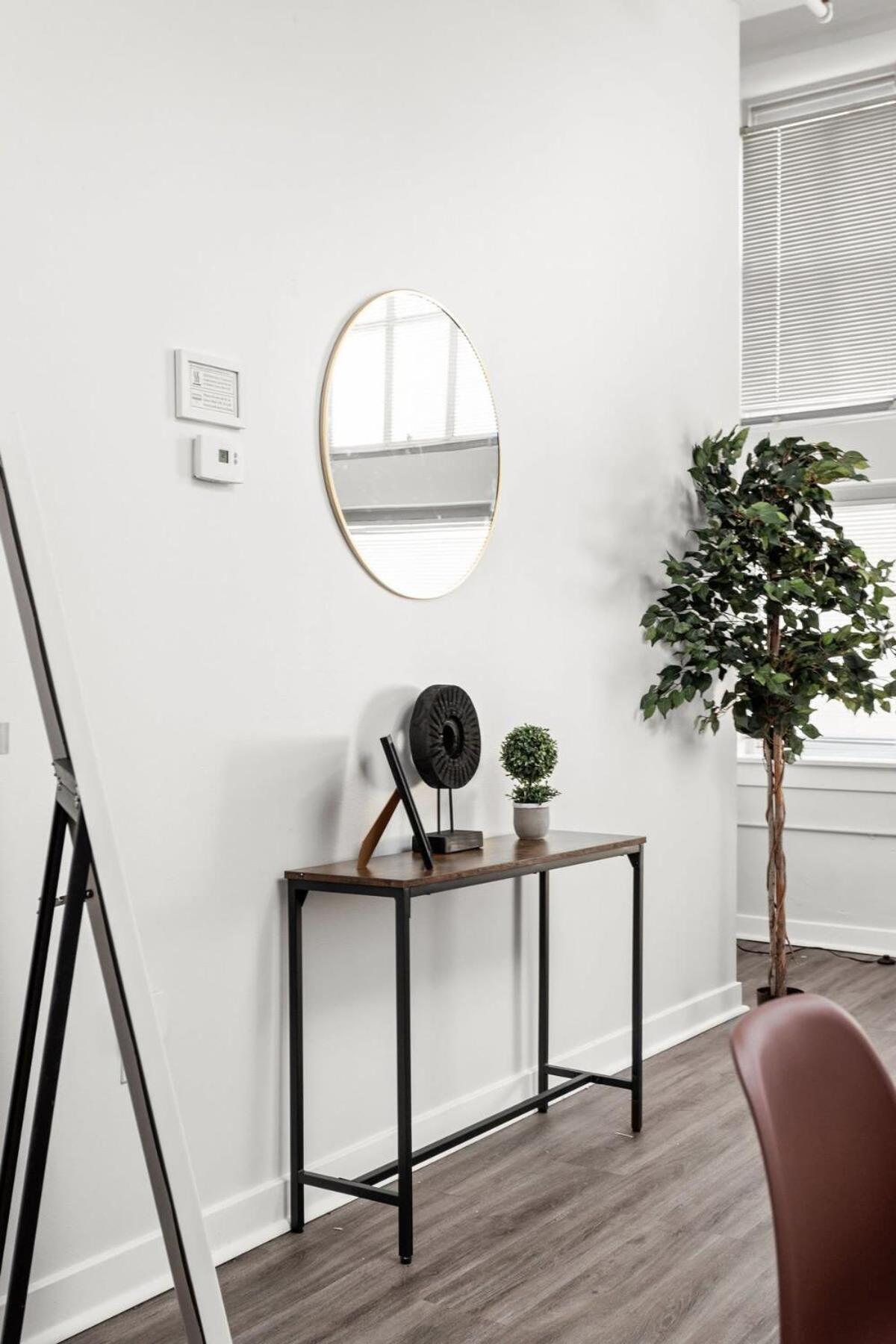 Modern Downtown Apartment 2Br 2Ba By Cozysuites Indianapolis Exterior photo